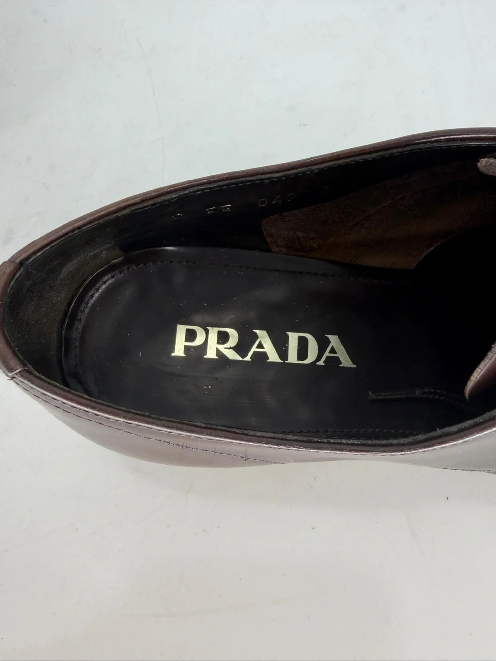 Prada Classic Men's Brushed Brown Leather Derby Shoes Size 8